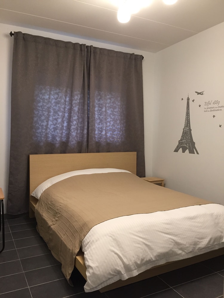 Incheon Airport Happy Place Guesthouse