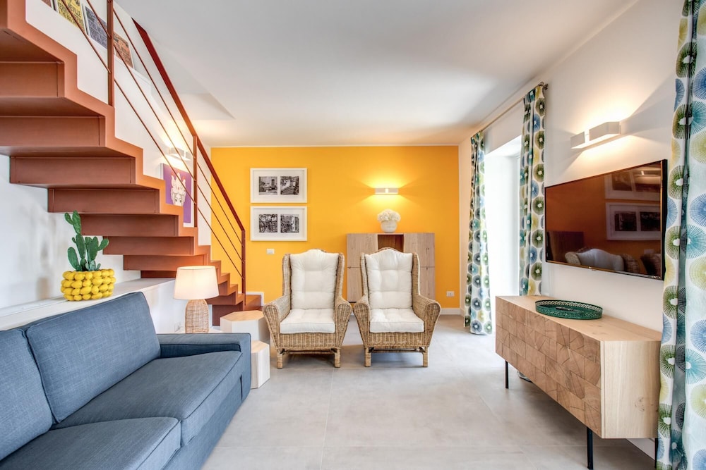 Villa Andrilla in Massa Lubrense view 3