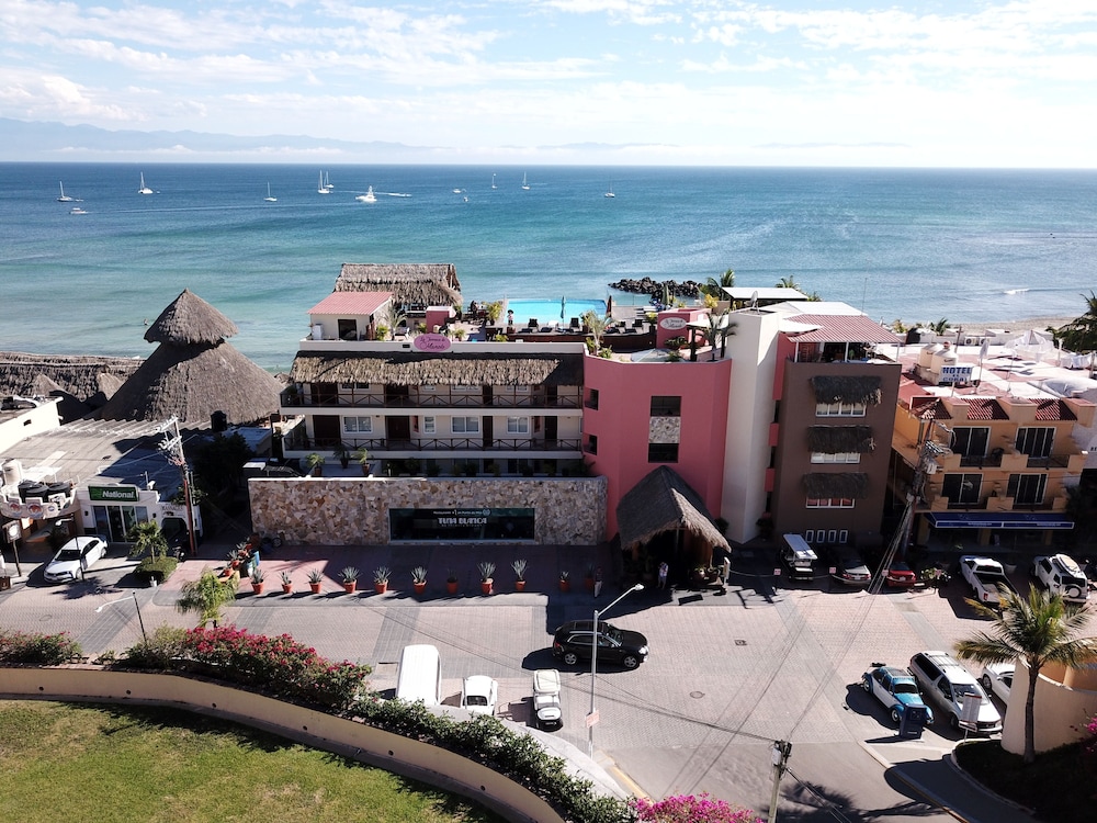 Hotel Punta Mita Luxury Beachfront Condo - Image 1
