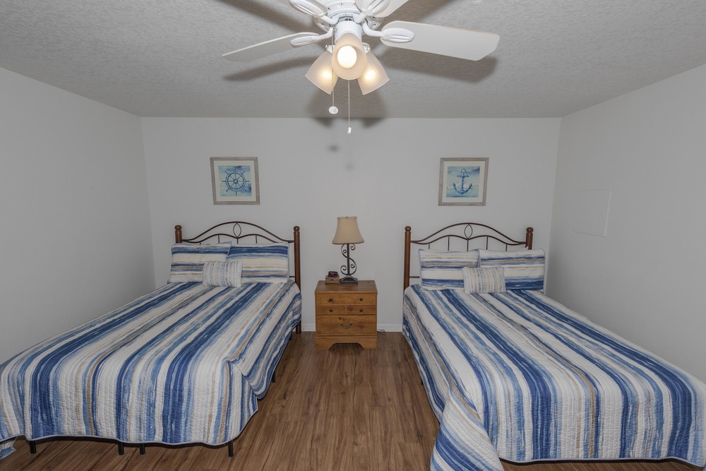 King's Bay Lodge