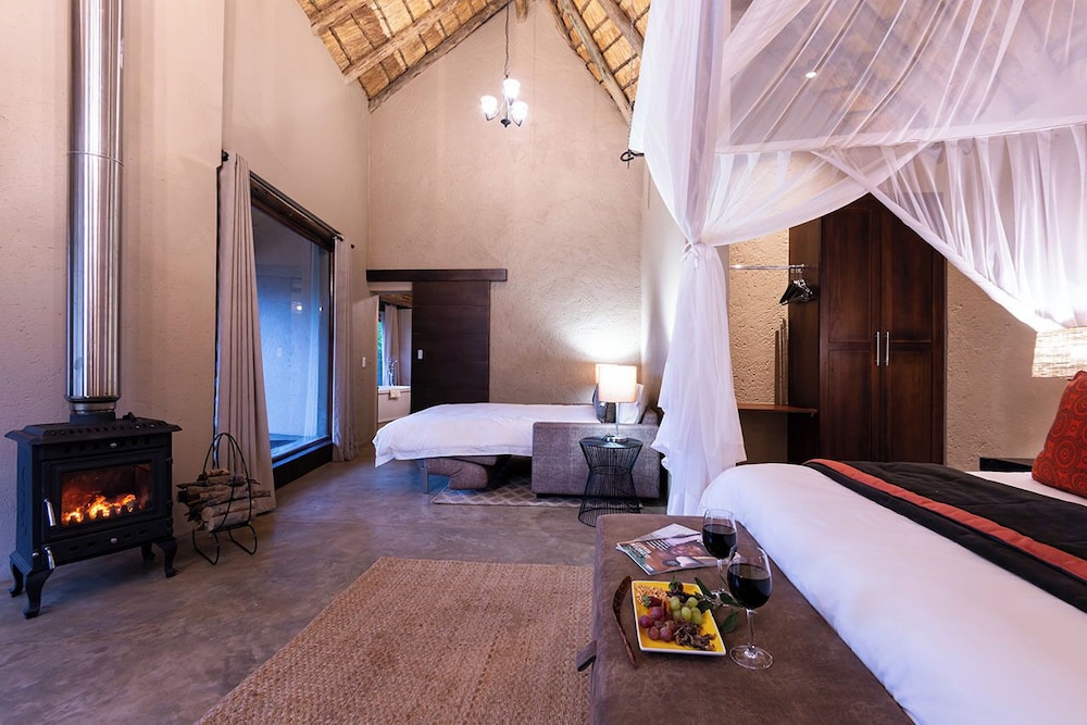 Makalali River Lodge