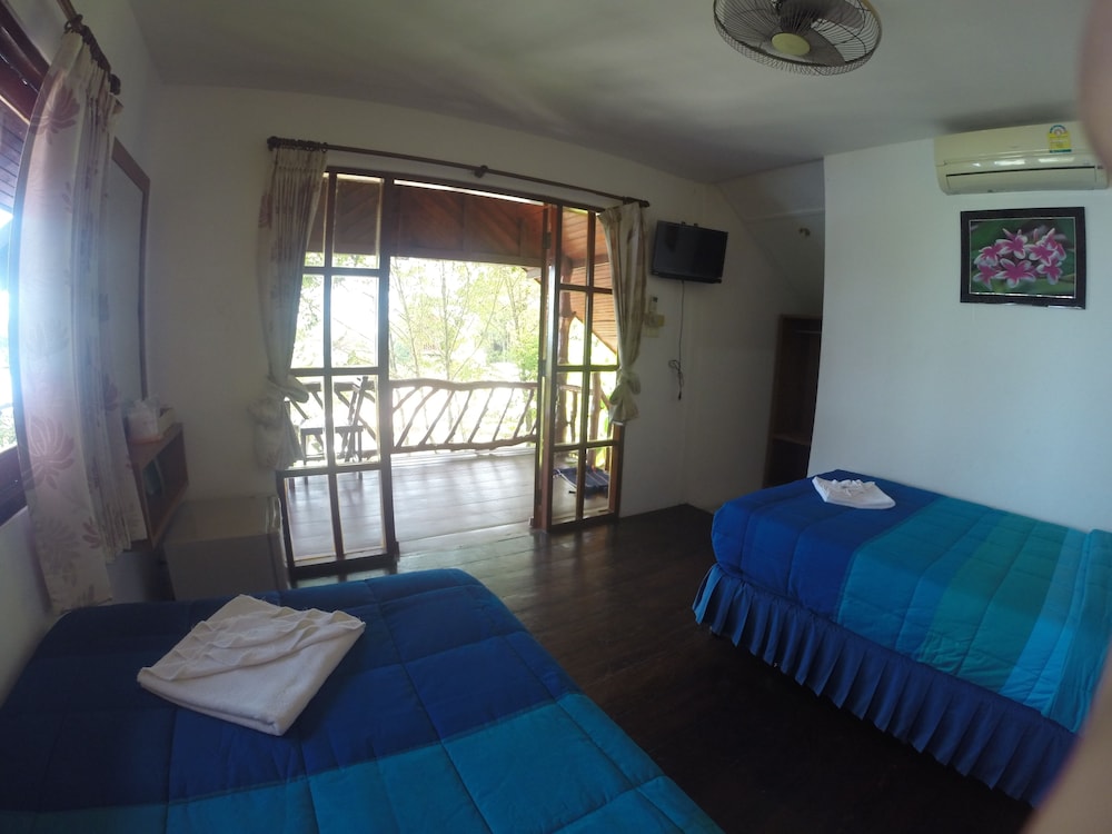 Moon Beach Resort