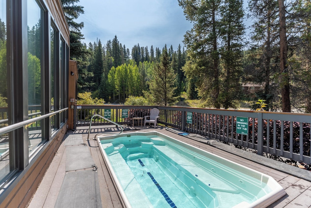 Key Condo #2929