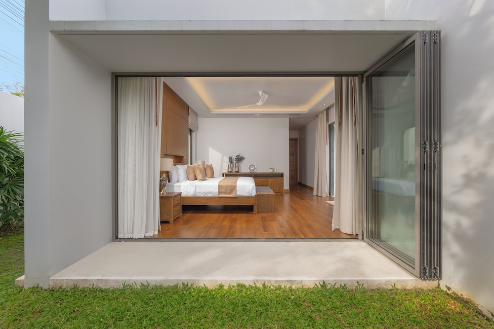 3BR Pool Villa Mana at Anchan Tropicana