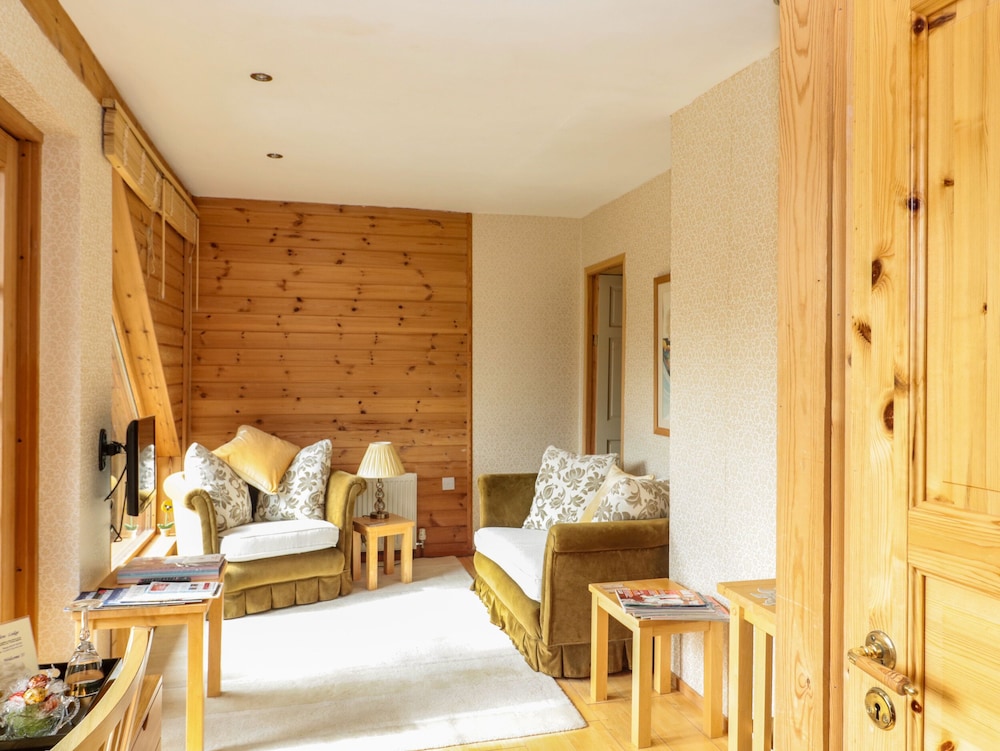 Swallow Lodge