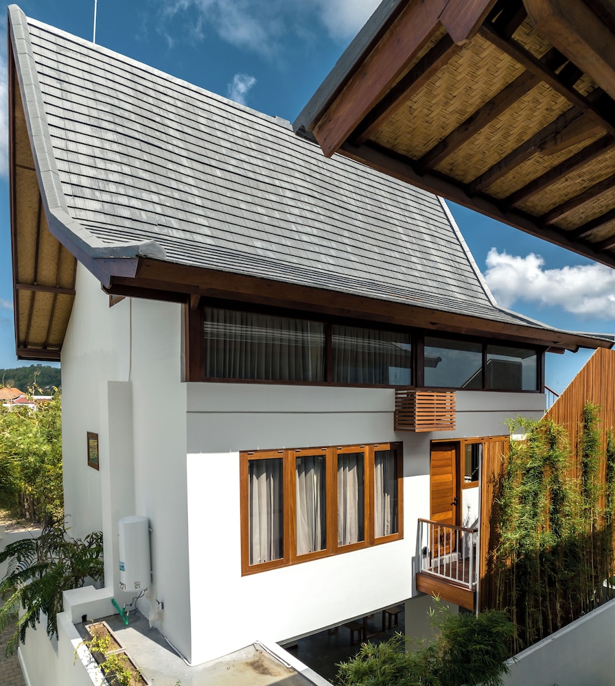 Treetop Villas