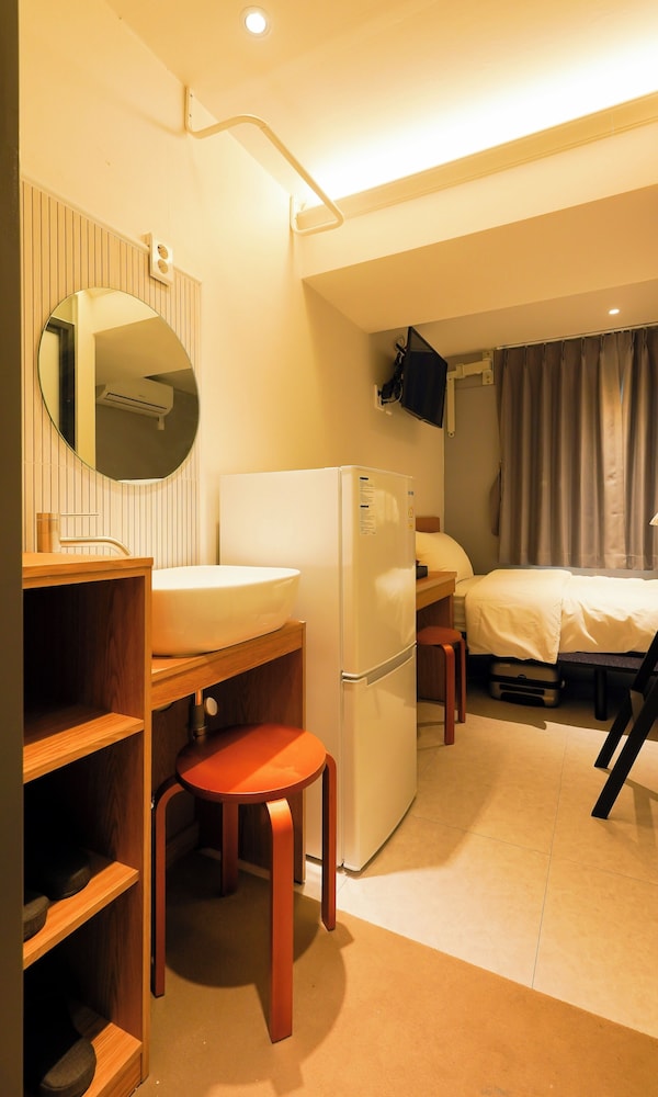 Han stay