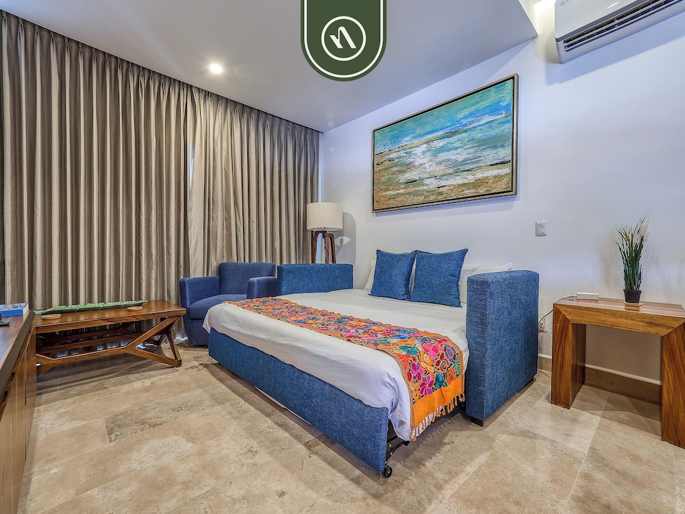 Harbor 171 by Naya Homes