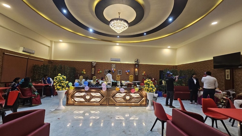 meeting & event spaces