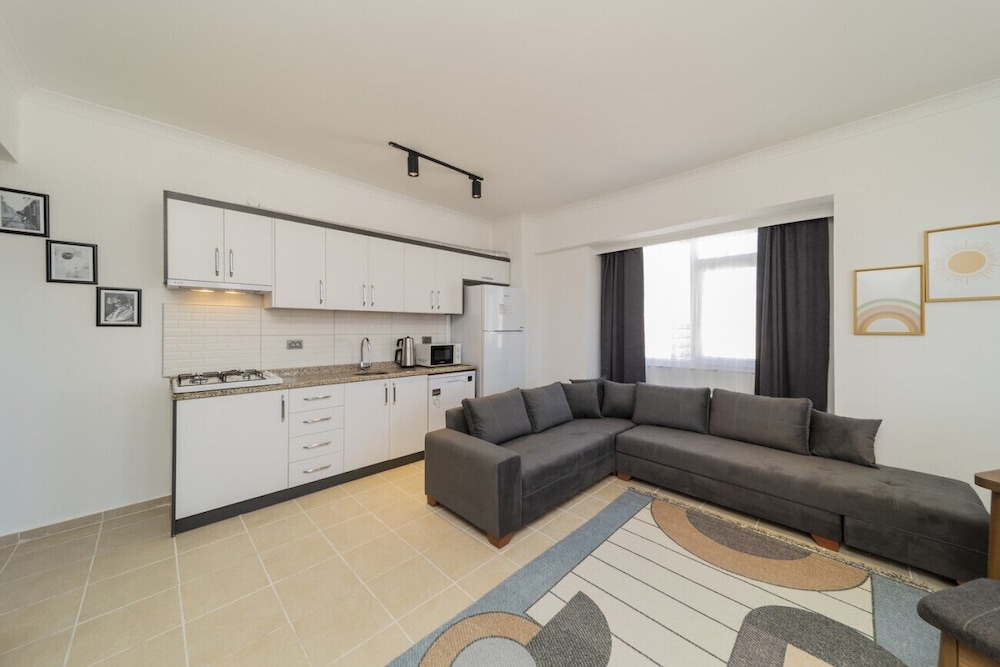 Pleasant Apartment With Balcony in Aksu