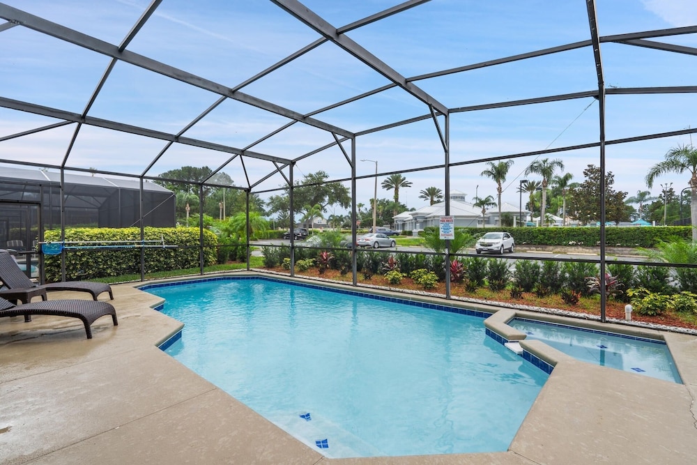 Windsor Palms Resort 4 Bedroom Pool Home + Game Room 4 Home