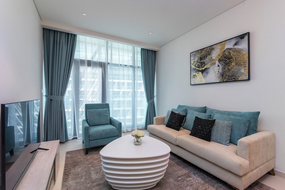 New 1BR with beautiful sea view