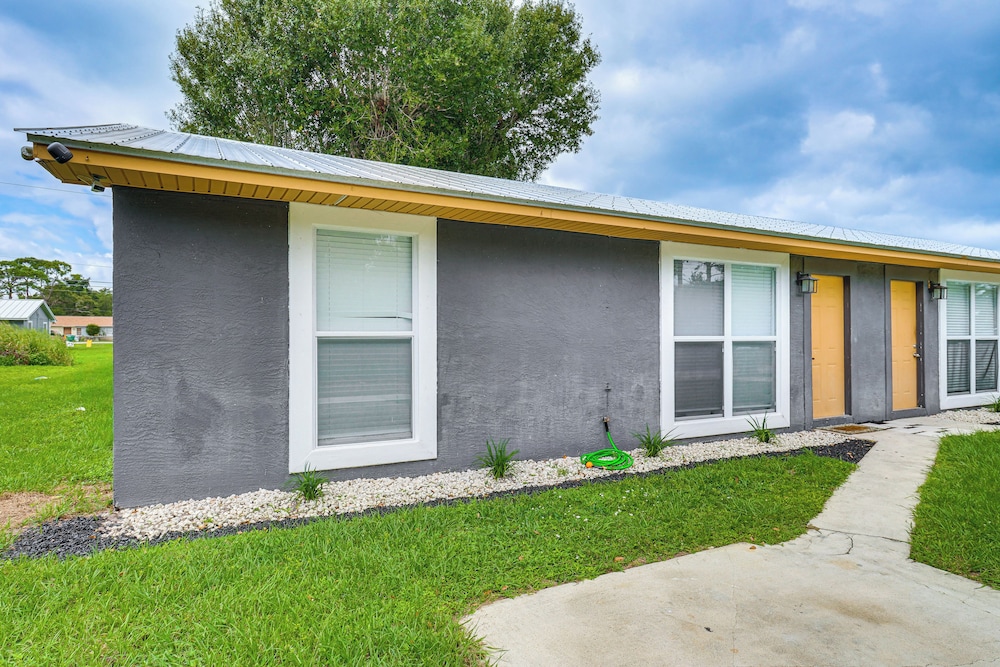Within 10 Mi of Fort Pierce Beaches! Bright Duplex