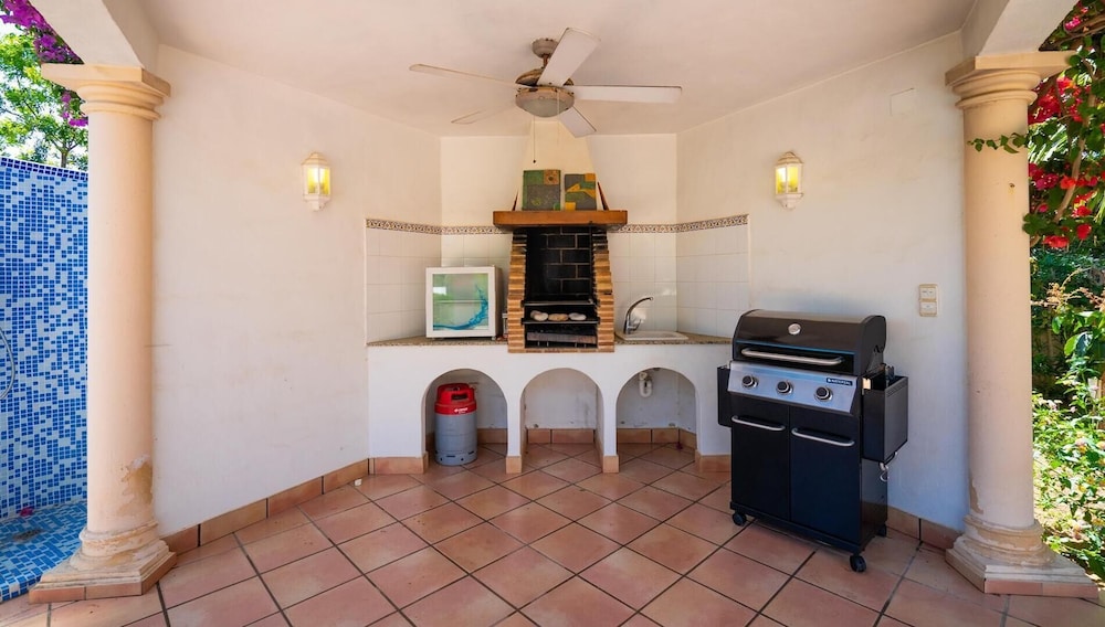 3-bed Villa Las Rotas