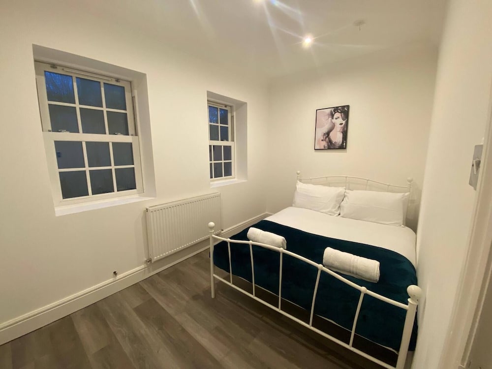 Boswell Elite Two Bed Apartment