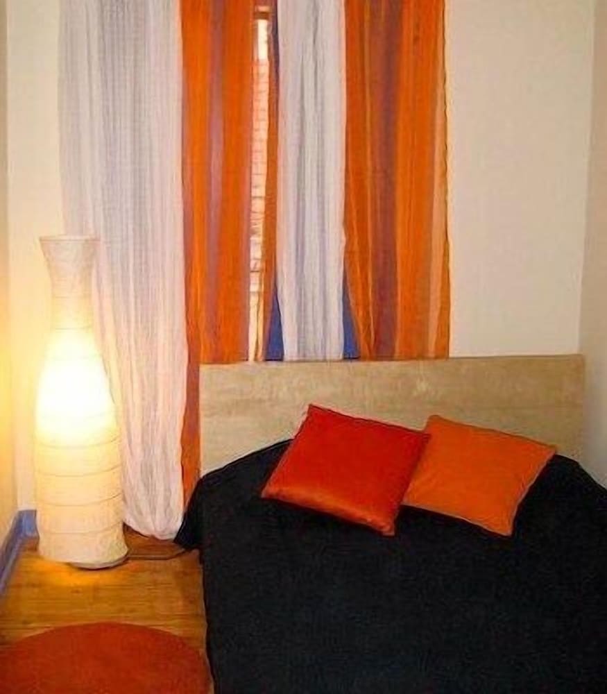 Lisbon Happy Hostel by Sweet Home Hospedagem - Image 4