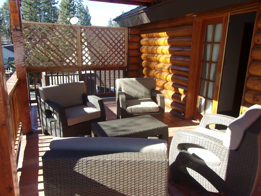 Embers Lodge and Cabins