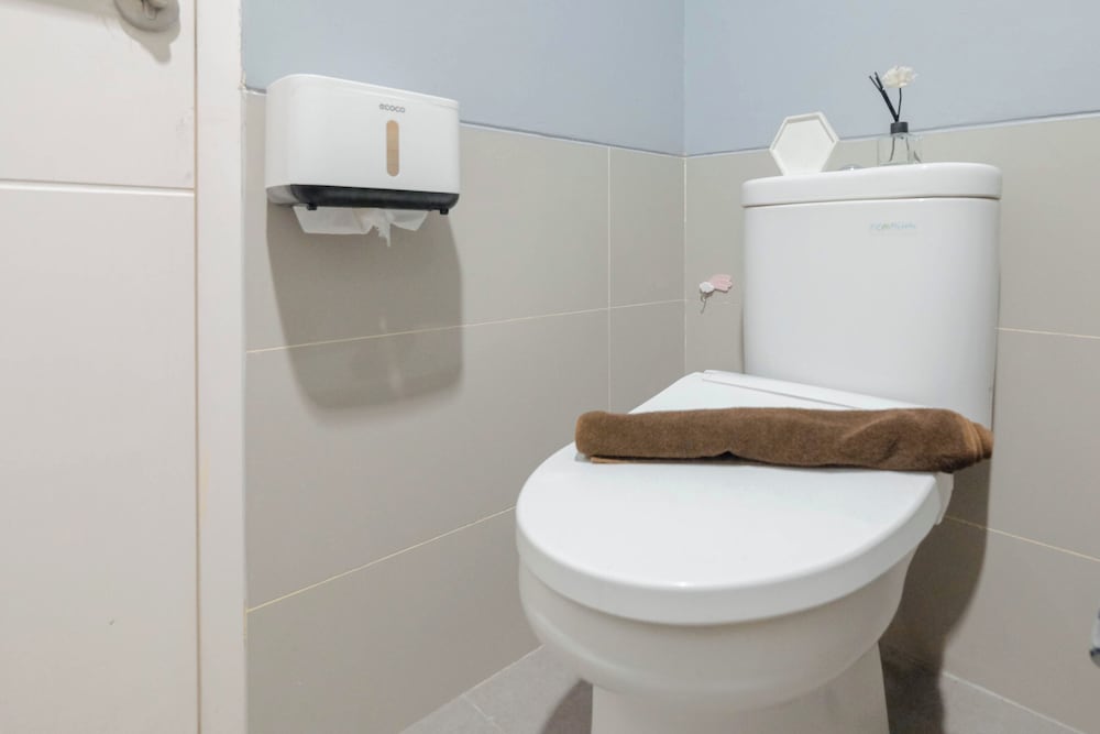Simple And Comfy Studio Apartment Kebayoran Icon