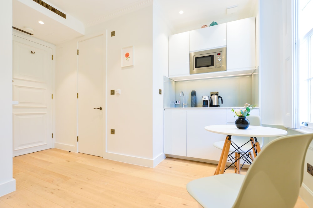 Star Street Serviced Apartments by Concept Apartments