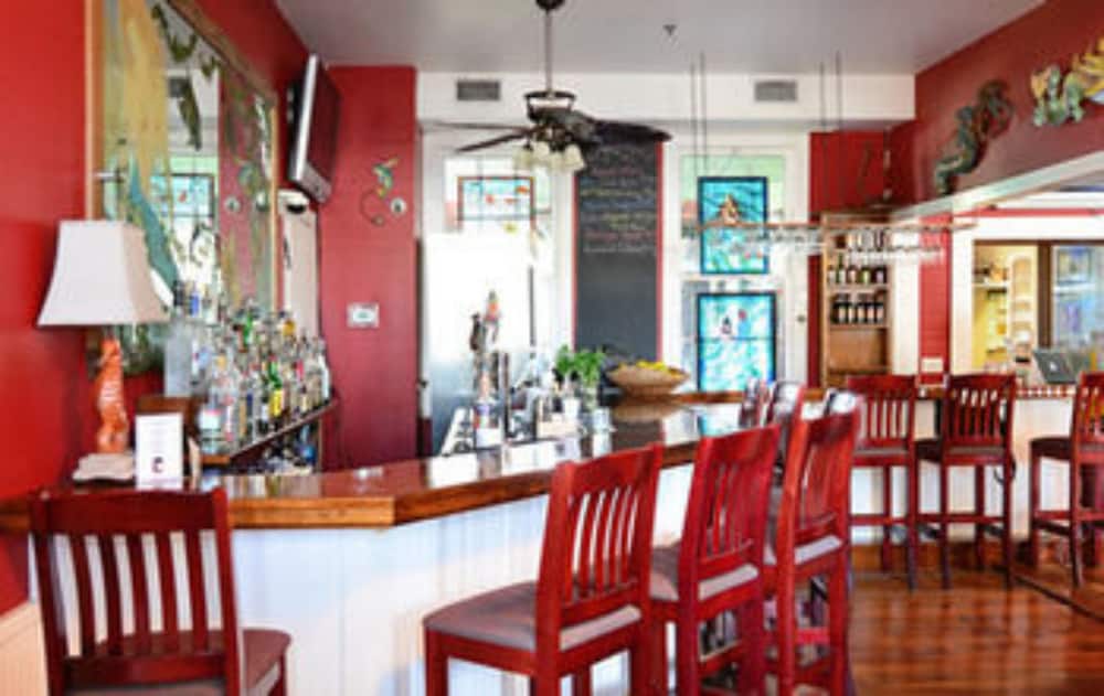 Florida House Inn