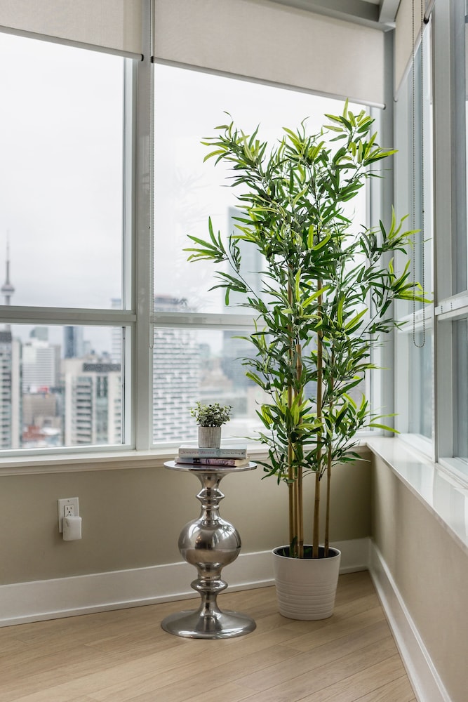 QuickStay - Modern 2-Bedroom Condo, Panoramic City Views - Image 2