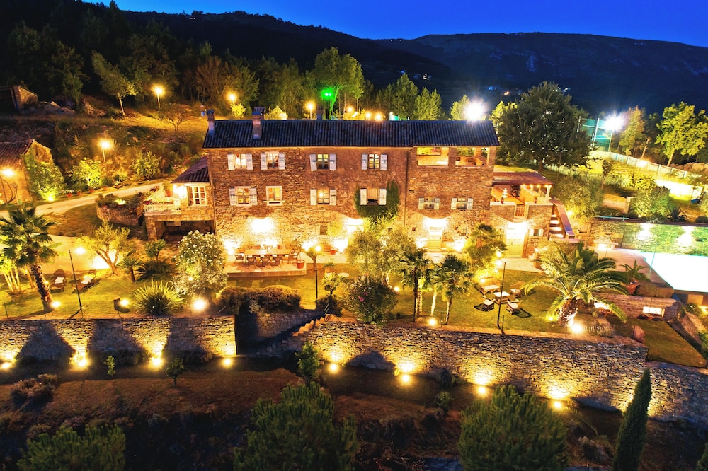 VILLA SANCTA MARIA