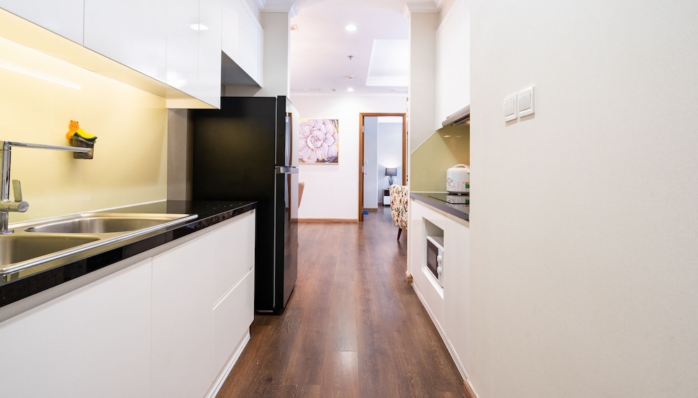 Landmark Apartment in Vinhomes Central Park