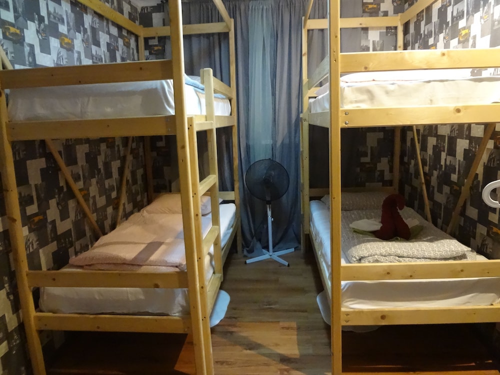 Little Hotel - Hostel