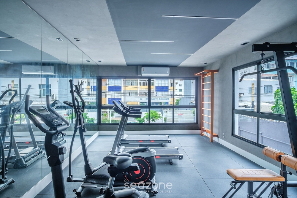 Charming Apts 450m From Barra Beach w/ Rooftop & sea View - PRV