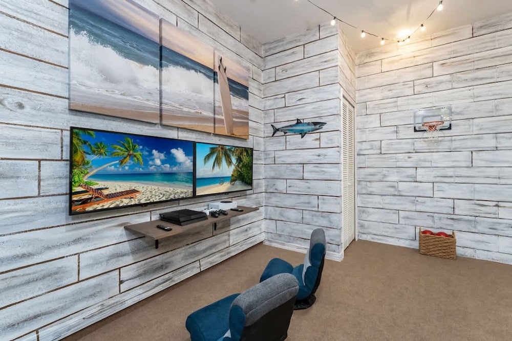 Wildlife Themed Villa 4 Bd Pool Near Disney