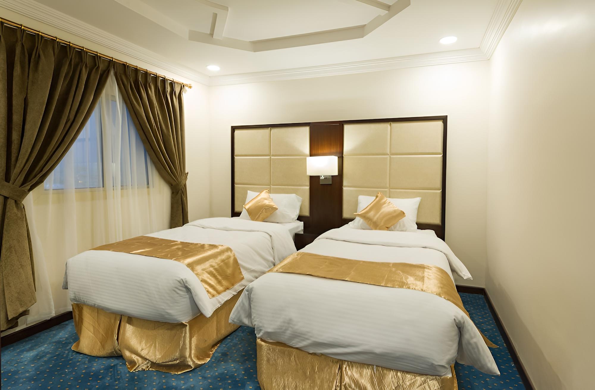 Laten Suites