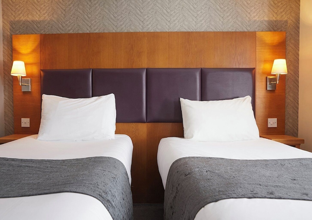 De Trafford Hotel by Chef and Brewer Collection
