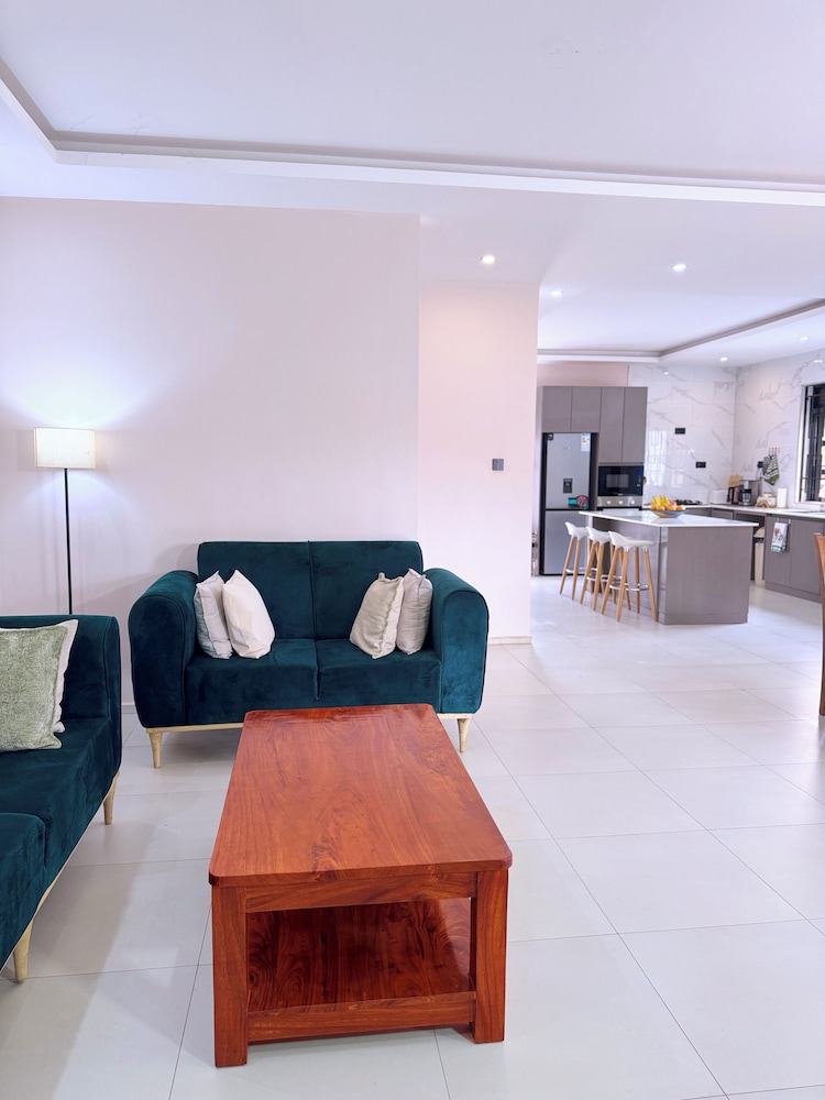 Jay Jay Homes