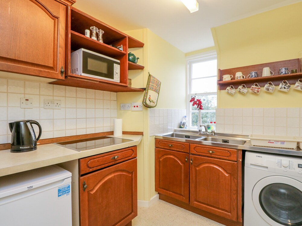Stable Flat view 4