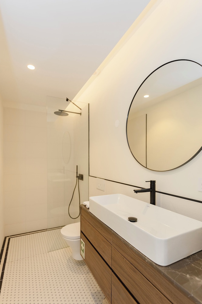 Luxury Design Apartment M
