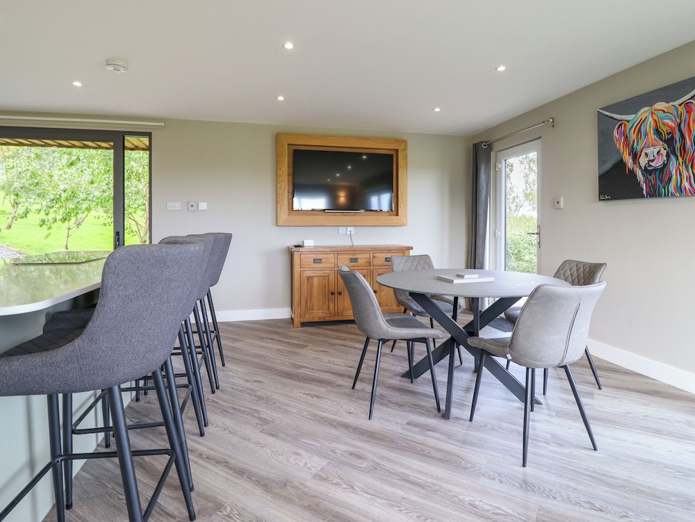 Orchard Lodge
