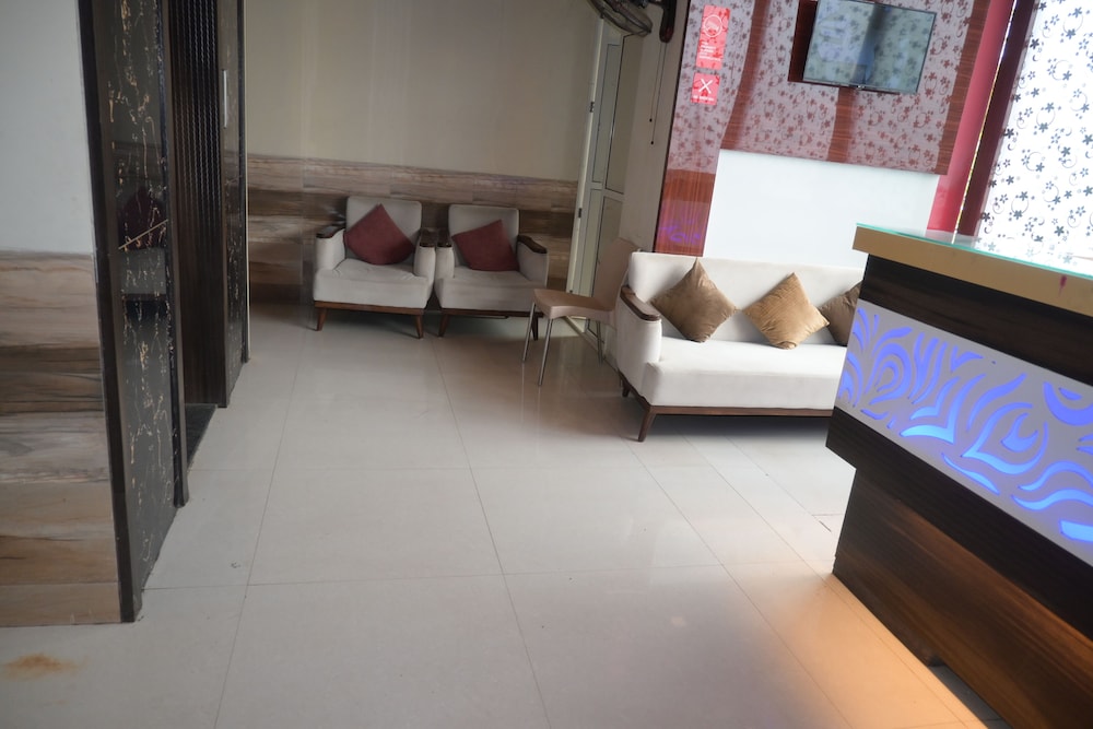Hotel Royal Residency