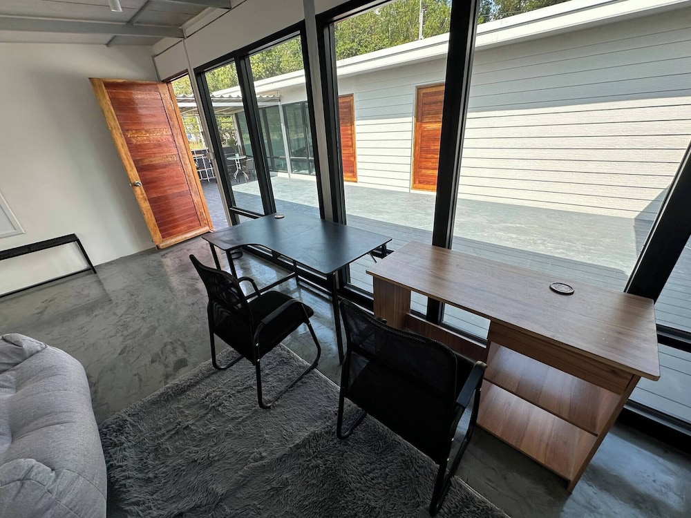 #3 - 2BR Villa 1000mbps