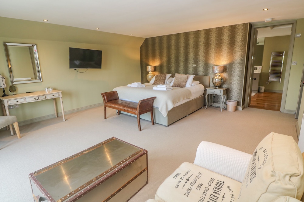 Bodmin Country House