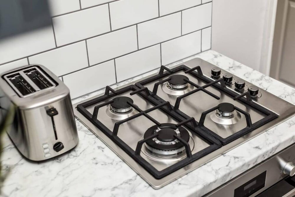 Host Apartments Seel St Townhouse Apt I