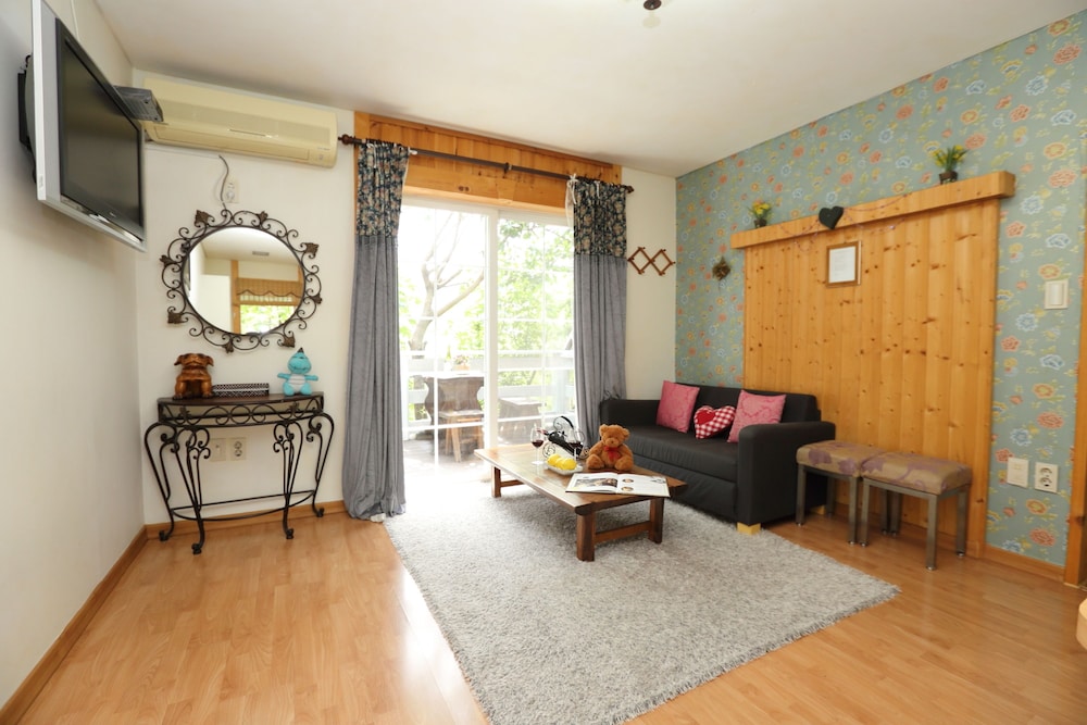 Sicily Pension
