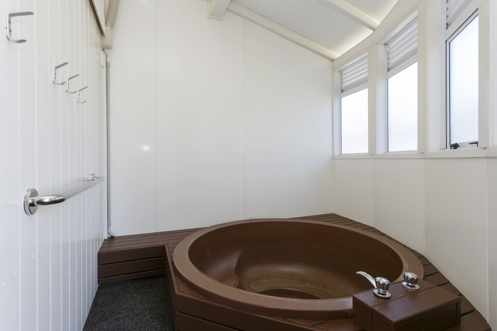Taupo Thermal Motel & Spa - Adults Only