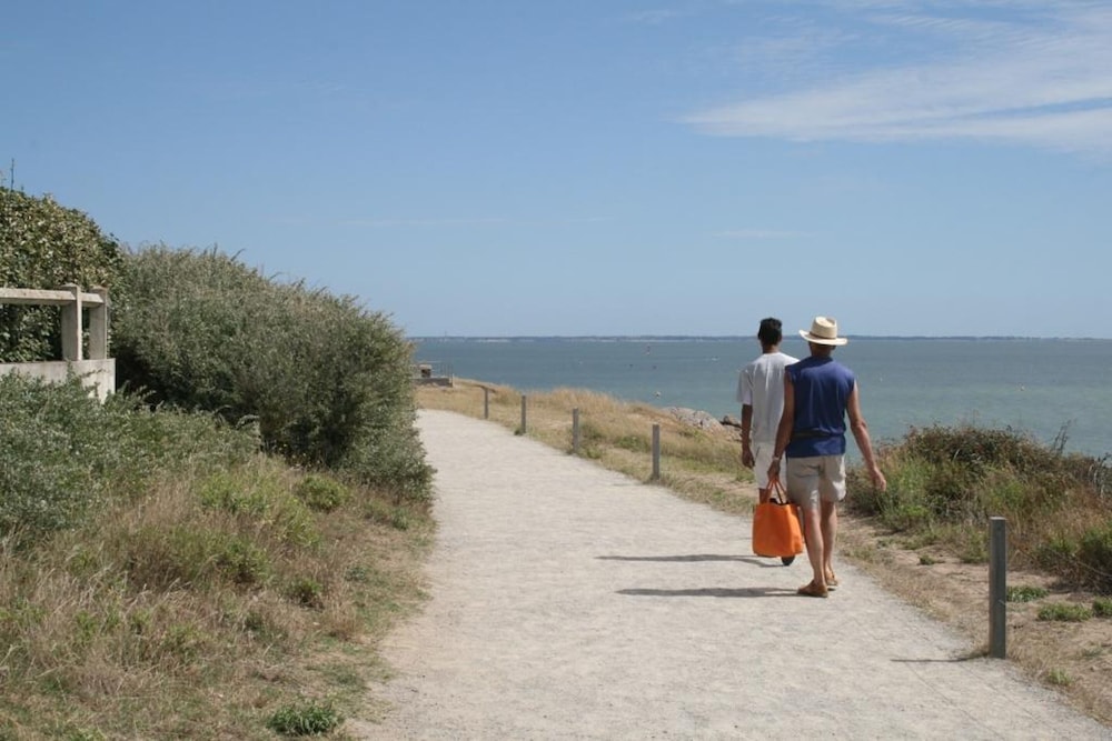 Pornichet Vacations - Hotel Le Marina - Property Image 10