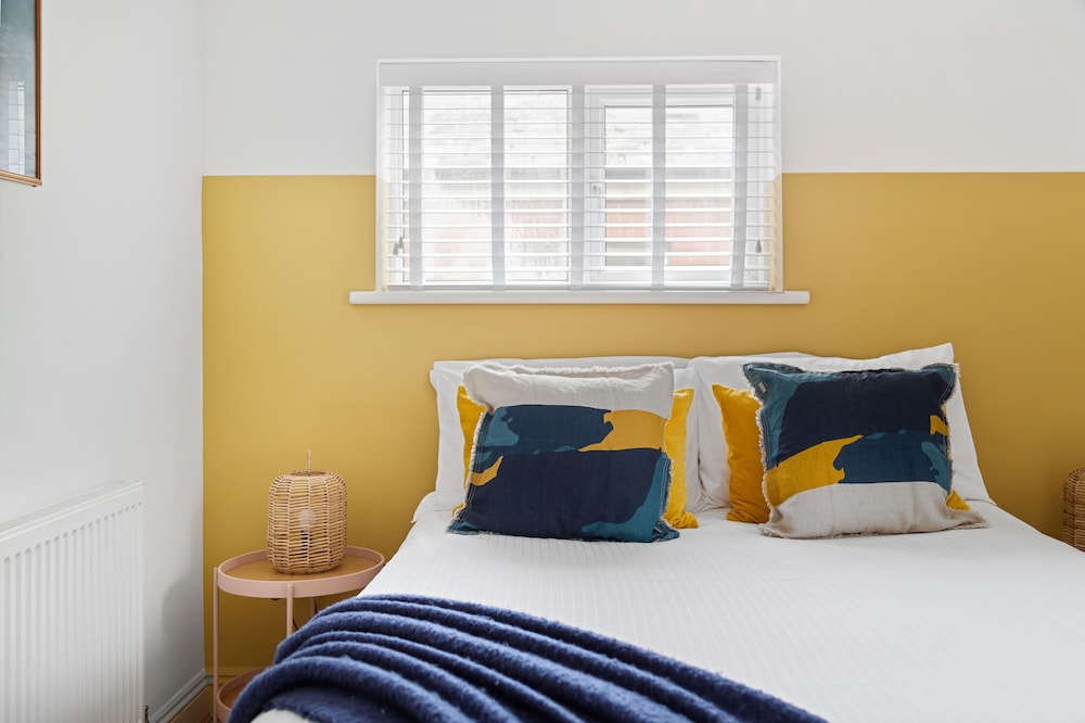 84A Albany Road view 3