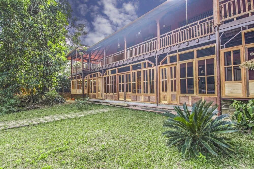 GuestHouser 1 BR Boutique stay ce2d