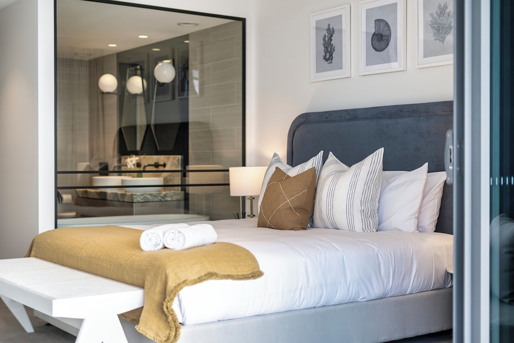 Jewel Beachfront Residences