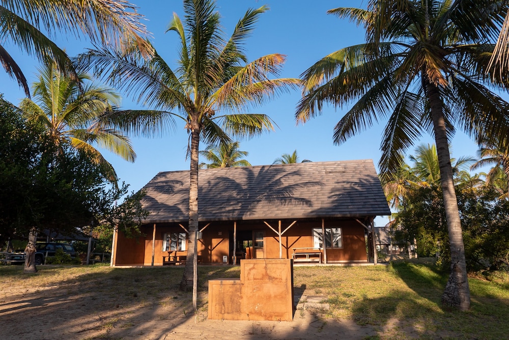 Morrumbene Beach Resort