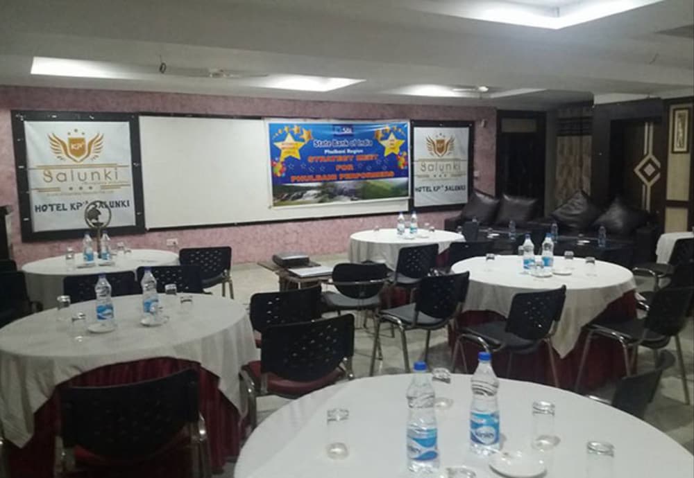 meeting & event spaces