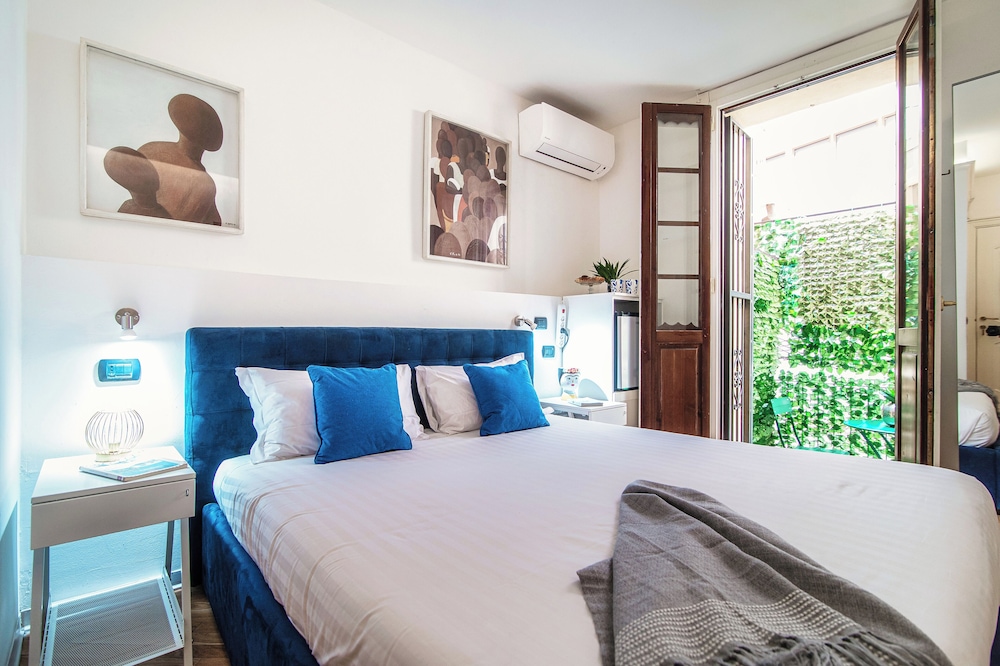 Chic apt near Duomo di Como