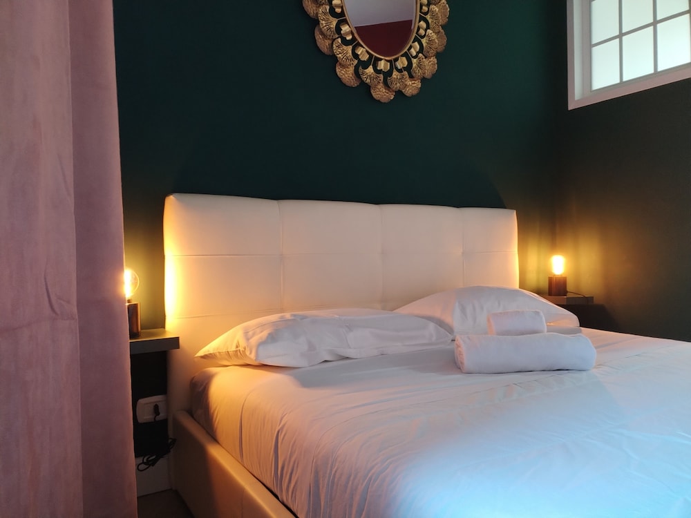 Enotri Guest House